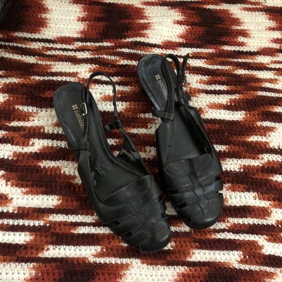 Naturalizer Shoes - 80s/90s Black Leather woven Fisherman Pilgrim Sandal Maryjane loafers flats shoe